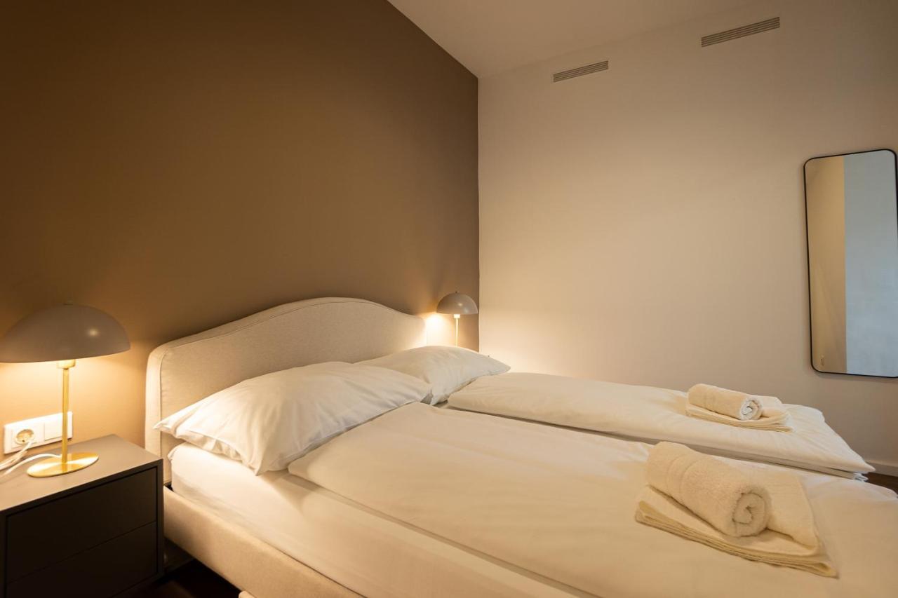 Stylish Apartment With Dedicated Working Space And Super King-Size Bed Located Between City Centre And Donau River Bécs Kültér fotó